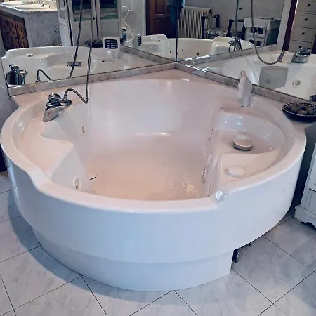 Country house Caserio Kamirune *