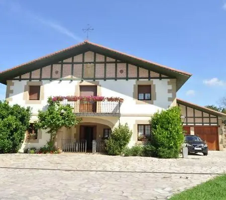 Country house Caserio Kamirune