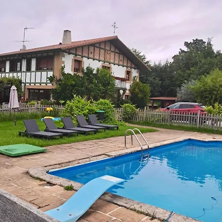 Kır Evi Caserio Kamirune Laukiz